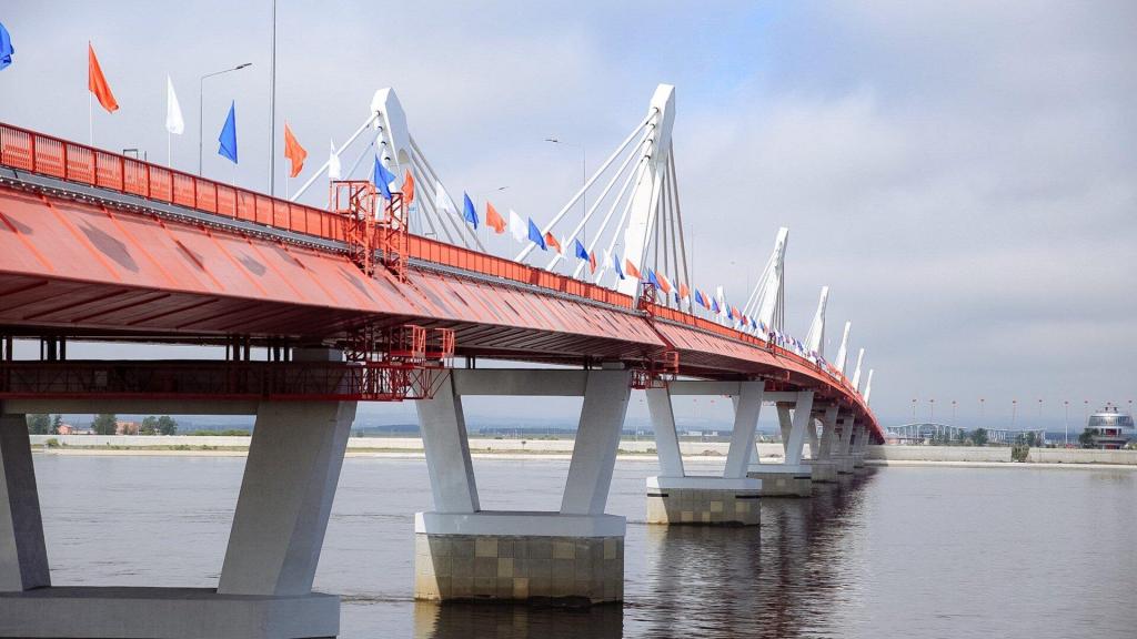 В Амурской области открылся мост между Россией и Китаем | 11.06.2022 |  Хабаровск - БезФормата